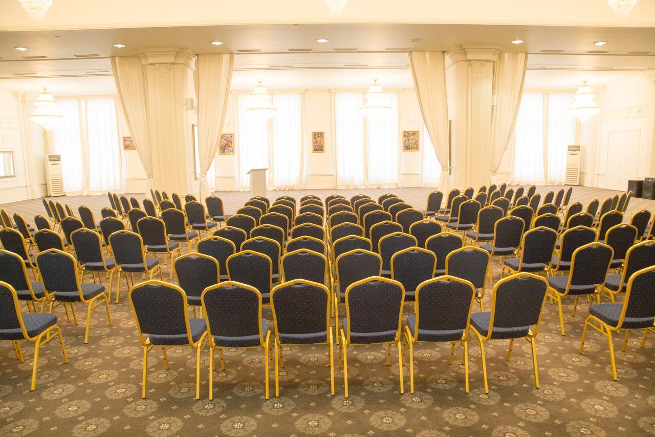 Tsarsko Selo Spa Hotel Sofia Buitenkant foto